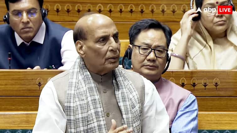 Parliament Monsoon Session Live: 'पाकिस्तान ने दोबारा की कायराना हरकत तो फिर शुरू होगा ऑपरेशन सिंदूर', राजनाथ सिंह की पड़ोसी को चेतावनी