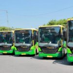 Pemprov Jatim perluas layanan TransJatim ke Lamongan dan Gresik mulai Oktober 2025. Rute baru ini jadi solusi transportasi bagi wilayah yang belum terjangkau angkutan umum. Foto iNewsSurabaya/yudha