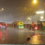 बैंगलोर में बारिश Source : Twitter