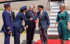 OFFICIAL VISIT. President Ferdinand R. Marcos Jr. arrives at the Joint Base Andrews in Washington D.C. to begin his three-day official visit to the United States on Monday (July 21, 2025). Leyte 1st District Rep. Ferdinand Martin Romualdez on Tuesday (July 22) said the President’s visit to the US is both a strategic diplomatic engagement and a deeply practical mission for the welfare of every Filipino. (Photo courtesy of PCO)