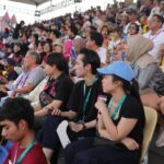 Begini penampakan tribun 2C yang ditempati pengunjung VIP. Bangku penonton nampak penuh sesak! Foto: Septian Farhan Nurhuda/detik.com