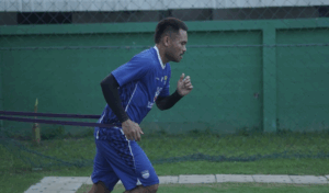 Winger Persib Bandung Saddil Ramdani saat berlatih bersama di TC Thailand. (dok Persib)