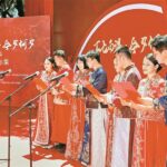 南山区七夕主题活动打造沉浸式领证体验。 受访单位供图