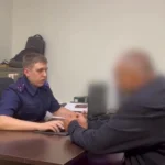 Неадекват с Воронцовского бульвара задержан. Ему вменяют два эпизода сексуального насилия | Источник: Официальный канал Следственного управления СК России по Ленинградской области