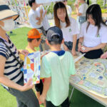 昨年の「桑の日ウェルフェス」=西川ハンナ准教授提供