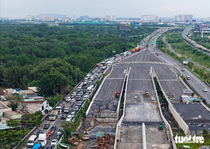 HCMC - Long Thanh - Dau Giay Expressway - Image 2.