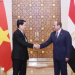 Tổng thống Ai Cập đón Chủ tịch nước Lương Cường - Ảnh; TTXVN