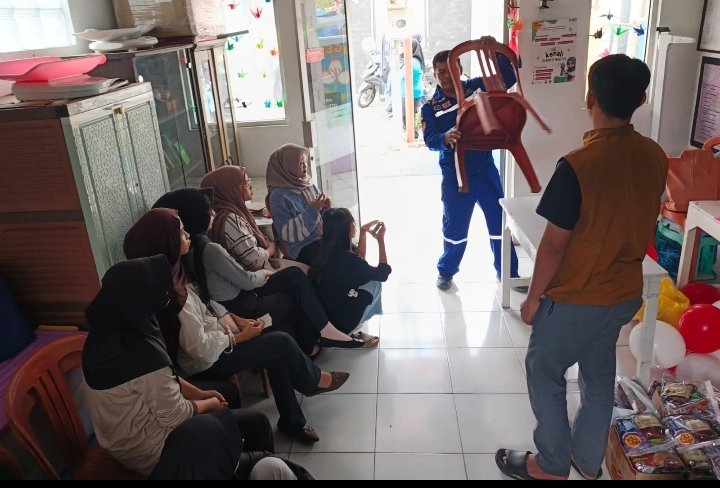 Earthquake Response Simulation in Cimahi City