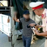 T. (trái) có biểu hiện "ngáo đá", loạn thần, không làm chủ hành vi - Ảnh: Công an TP Đà Nẵng