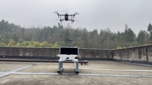 图为无人机开展巡检作业。 重庆移动供图