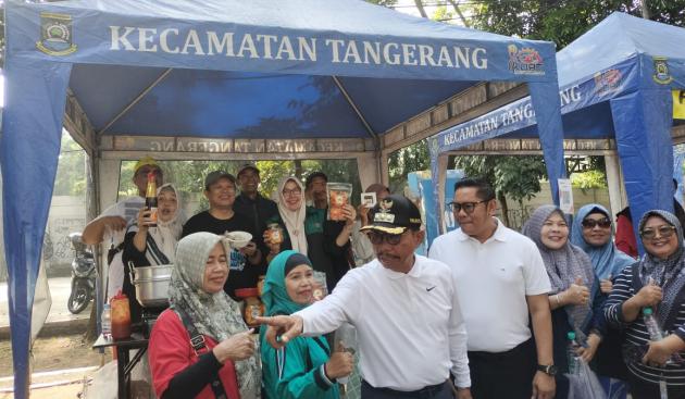 Día de la Limpieza Mundial en Tangerang convierte la basura en ayuda para Palestina