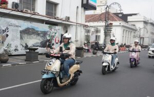 DAM bersinergi melalui program Honda Experience dalam acara Berpacu dalam Sinergi, menghadirkan pengalaman berkendara menyenangkan bersama Honda Scoopy.