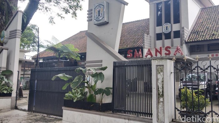 Gedung SMAN 1 Bandung (Foto: Rifat Alhamidi/detikJabar)