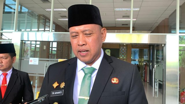 Wali Kota Bekasi, Tri Adhianto