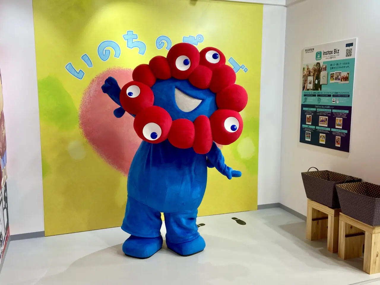Energy-boosting yokan “Anpower” by a Japanese confectionery company on display in the Kyoto Zone of the Kansai Pavilion at Expo 2025 Osaka-Kansai until August 31st.