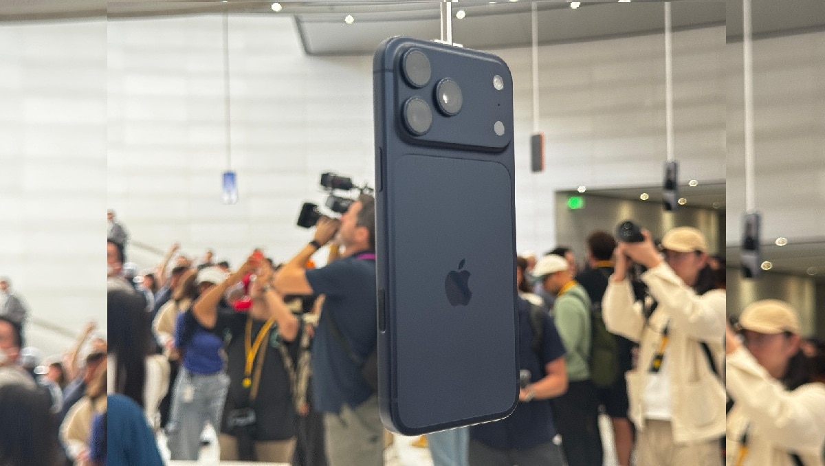iPhone 17