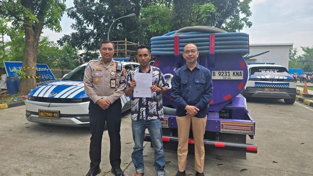 The process of drafting a written agreement to prevent repeat dumping of waste into the Ciliwung River in Depok