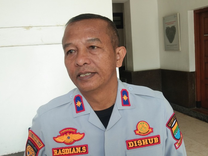Kerusakan Dampak Kerusuhan di Bandung, Dishub Tunggu Kondisi Aman untuk Perbaikan