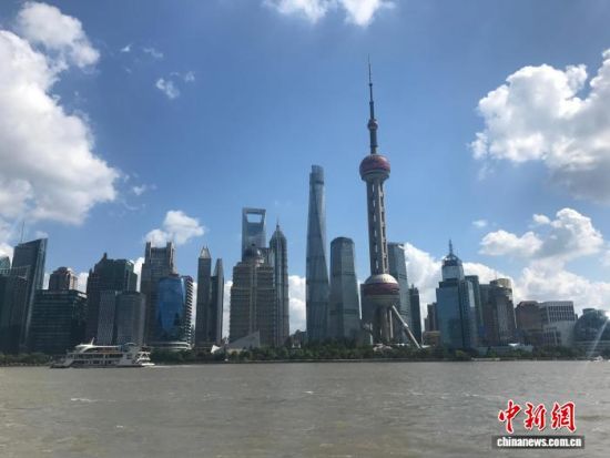La industria de diseño creativo de Shanghai prospera con un volumen superior a 1,6 billones de yuanes.