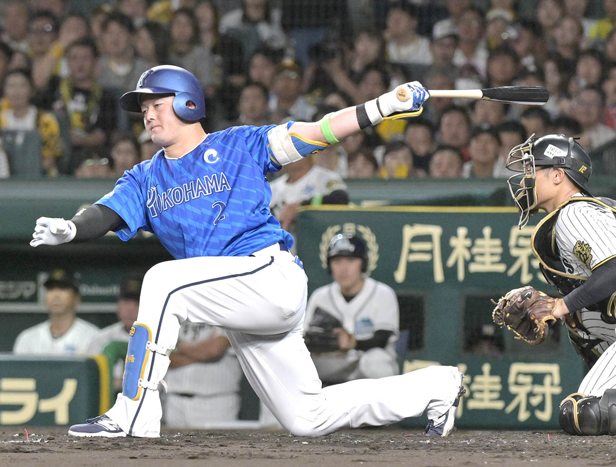 October 15th CS Hanshin Game: DeNA’s batting lineup fails to deliver crucial hits in scoring opportunities, suffers first shutout loss in 10 postseason games.