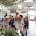 Pertandingan cabang olahraga bola basket pada Pekan Olahraga Kota (Porkot) Medan XV tahun 2025. (istimewa)