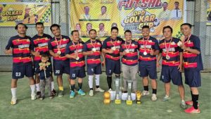 Tim Ayah-Ayah Manja menjuarai turnamen Futsal DPD Golkar Kabupaten Pakpak Bharat Cup 2025. (istimewa)