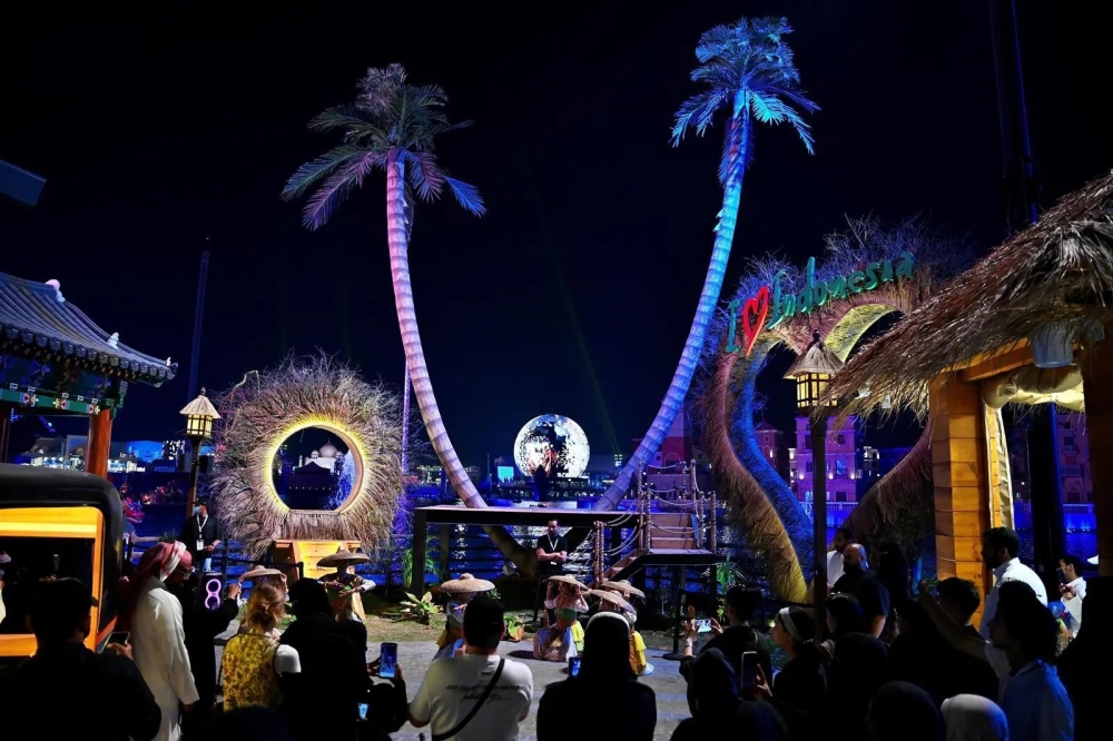 Boulevard World - Ein faszinierender Einblick in Indonesiens Kulturerbe und traditionelle Künste