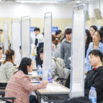 招聘会现场。主办方 供图
