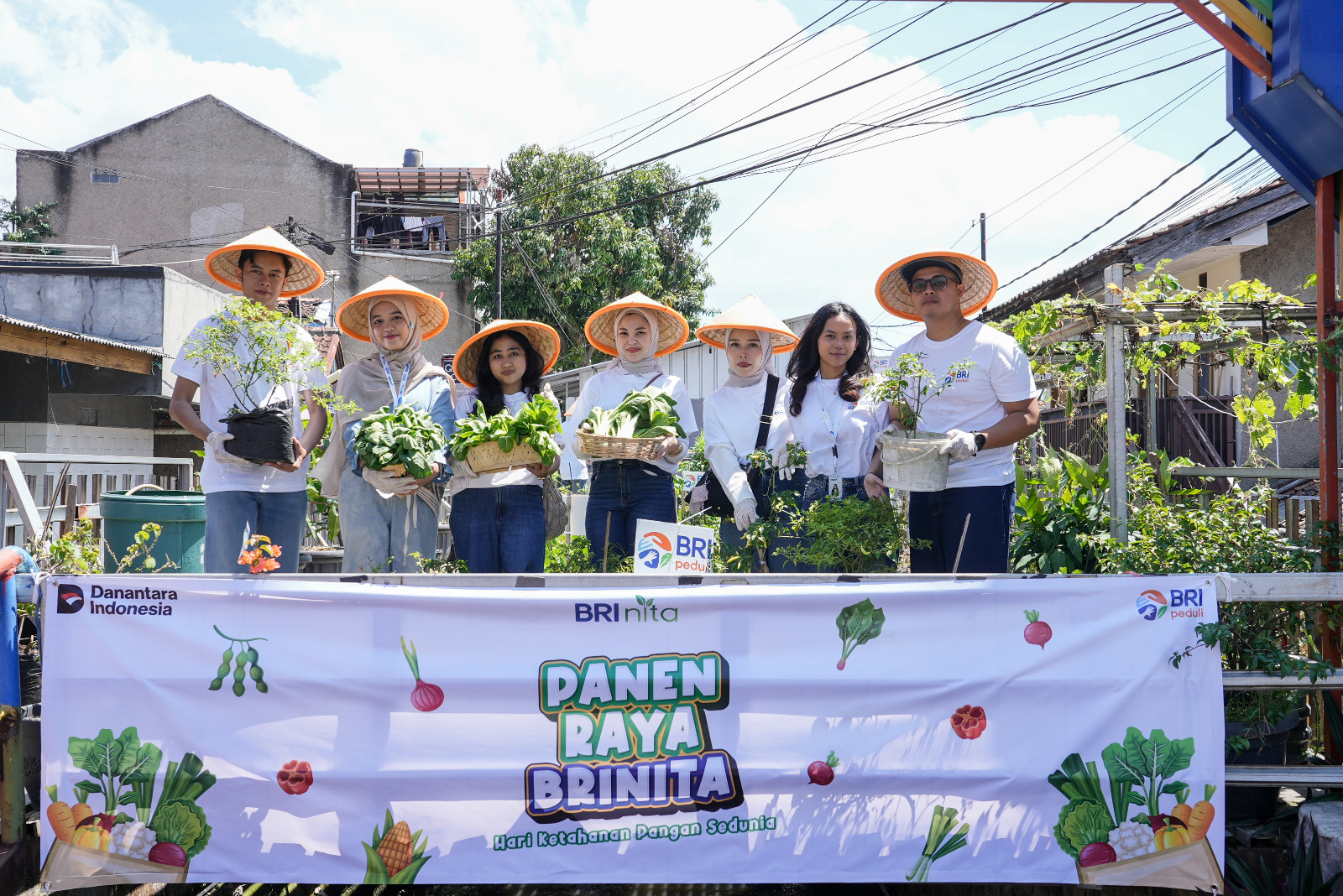 BRI Cares Commemorates World Food Day with BRInita Grand Harvest, Reinforcing Commitment to Urban Food Security