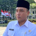 Wakil Wali Kota Bandung, Erwin saat ditemui di Balai Kota Bandung. (Diwan Sapta Nurmawan/Radar Bandung)