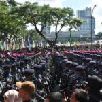Total ada 2.506 personel yang ikut memeriahkan peringatan ini. Dalam momen tersebut, juga diserahkan tanda kehormatan dan penghargaan bagi prajurit berprestasi. (Dok. Kodam I/BB)