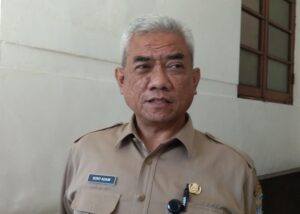 Kepala Dinas Kesehatan Kota Bandung, Sony Adam saat ditemui di Balai Kota Bandung. (Diwan Sapta Nurmawan/Radar Bandung)