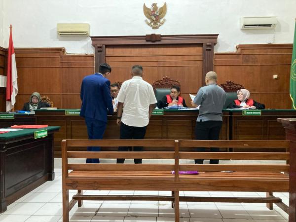 Former Marketing Director Sues PT BISI International Tbk for IDR 5.9 Billion After Dismissal