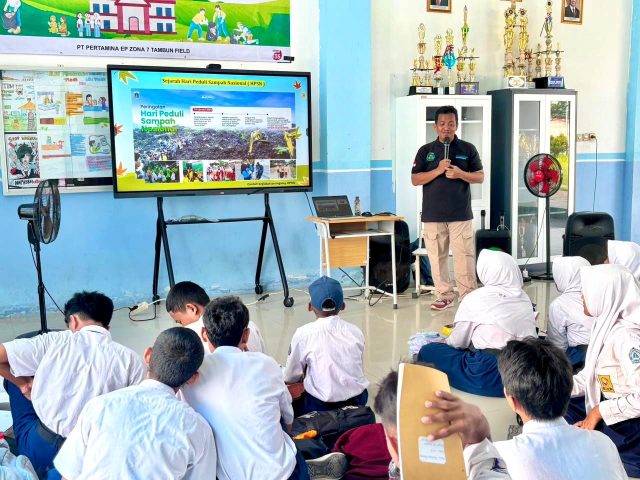 Pertamina EP Tambun Field Collaborates with Teachers to Foster an Environmentally Conscious Generation