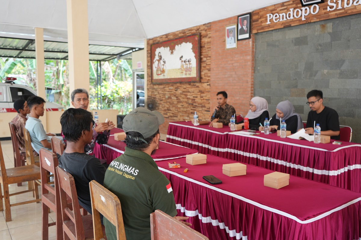 Community Service Team from the Faculty of Art and Design at Bandung Institute of Technology Aids in Strengthening Tourism Potential in Kedungbenda Village