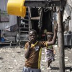 قالت منظمة العفو الدولية في نيجيريا إن تناول الأرز العادي في المنزل أصبح بالنسبة للكثيرين ترفًا - غيتي