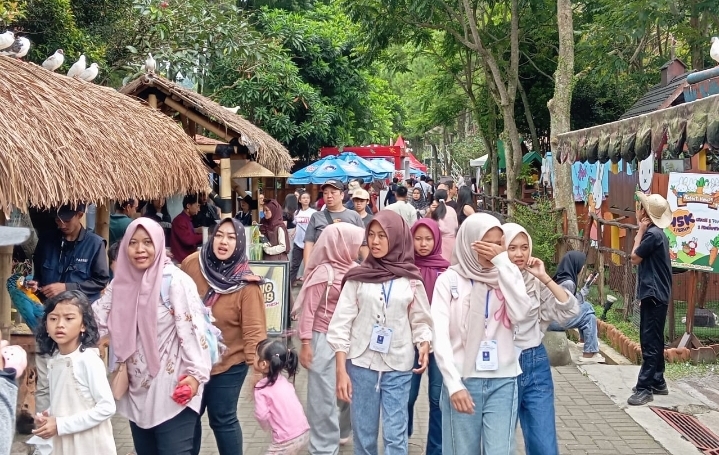 The Fun of Nataru Holidays in Lembang, West Bandung Regency