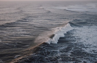 تجري اليوم تدريبات عسكرية تتضمن إطلاق نار حي في ميناء سوتشي البحري