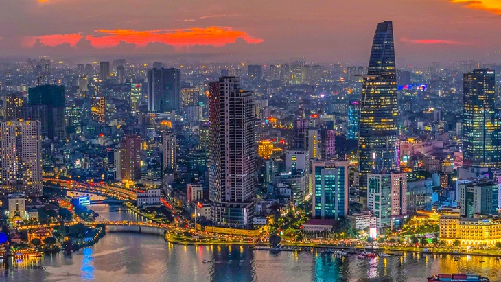 TP.HCM đang đứng trước nhiều cơ hội lớn sau khi sáp nhập với các tỉnh - Ảnh: QUANG ĐỊNH