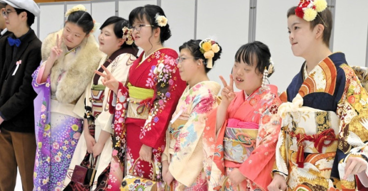 “Celebrating the Coming-of-Age of Individuals with Disabilities in Yokohama: ‘It’s Been a While’ and ‘Congratulations'”
