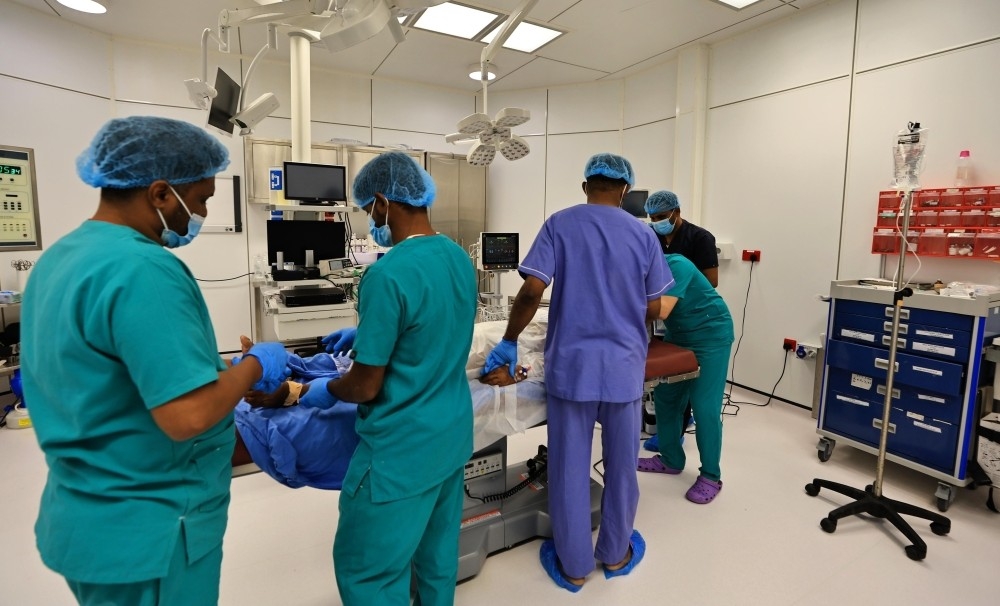 He-was-involved-in-a-hit-and-run-accident.-Saudi-medical-intervention-restores-life-to-a-seventy-year-old-Yemeni-in-Socotra