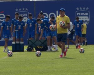 Skuad Persib Bandung menjalani latihan hari kedua usai libur lebaran.