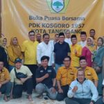 Konsolidasi organisasi sekaligus buka puasa bersama pengurus PDK Kosgoro Kota Tangerang, di Pendopo H Supiani, Jalan Pesantren RT 04 RW 01, Kelurahan Cibodas, Kecamatan Cibodas, Sabtu (14/03).