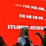 Suasana penampilan Orkes Semi Dangdut (OSD) Himpunan Mahasiswa Tambang Institut Teknologi Bandung dalam video viral lagu Erika yang memicu polemik di media sosial. Lirik yang dinilai mengandung unsur pelecehan terhadap perempuan menjadi sorotan publik hingga menuai kritik luas dari warganet. (Tangkapan Layar/X @iPoopBased)