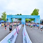 选手们从起点出发。受访者供图