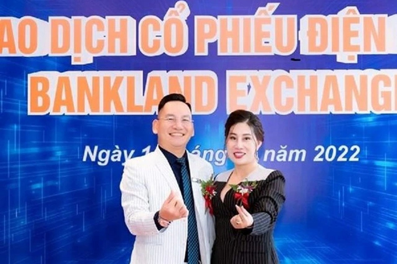 Chủ tịch HĐQT và Tổng giám đốc Công ty Bankland Quản Văn Dương, Nguyễn Thị Như (Ảnh: T.L.).