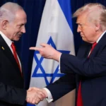 Ông Trump họp báo chung cùng Thủ tướng Israel Benjamin Netanyahu ngày 29-12-2025 - Ảnh: REUTERS