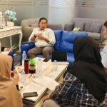 Sejumlah wartawan mengikuti media gathering yang digelar Columbia Asia Hospital Medan terkait solusi penanganan nyeri lutut dan osteoartritis, Kamis (16/4/2026).
