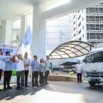 Gubernur Sumut Bobby Nasution melepas pengiriman Komoditas Cabai Merah Tahap 3 di Halaman Kantor Gubernur Sumut, Rabu (22/4/2026).