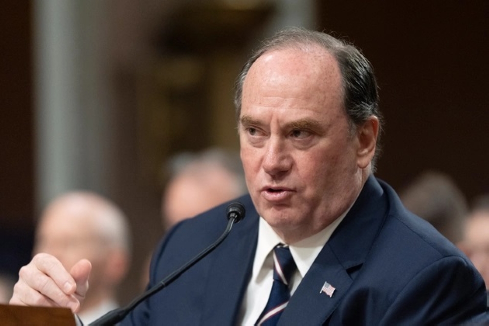 دون تقديم تفسير.. البنتاجون يعلن مغادرة وزير البحرية الأمريكي منصبه 1